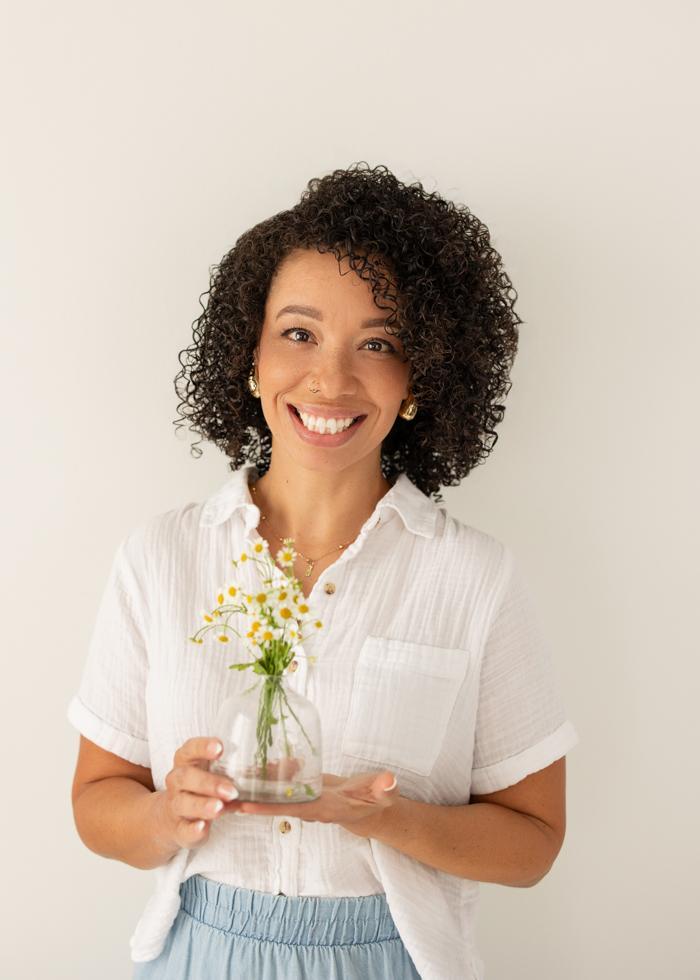 Glass Bud Vase - Mercy House Global