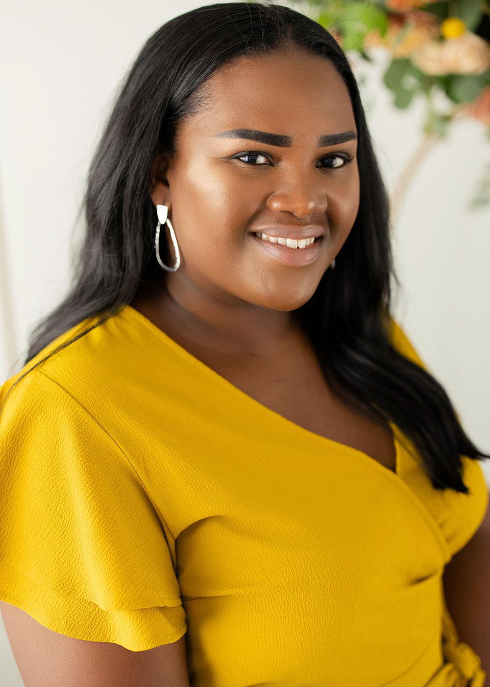 silver or gold jewelry with yellow dress ACCESSION BY ADEL | Have you ever wondered how to accessorise a gorgeous yellow dresslook no further . . . . . #jewellery #jewelry #fashion #earrings...