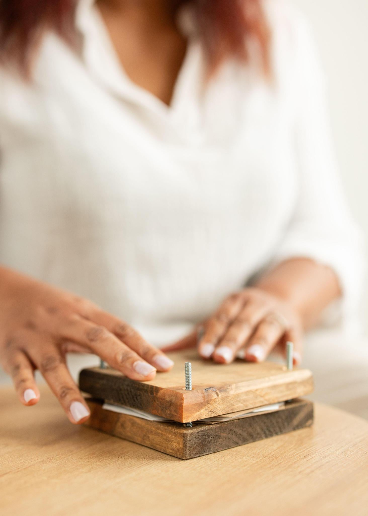 Natural Wood Flower Press