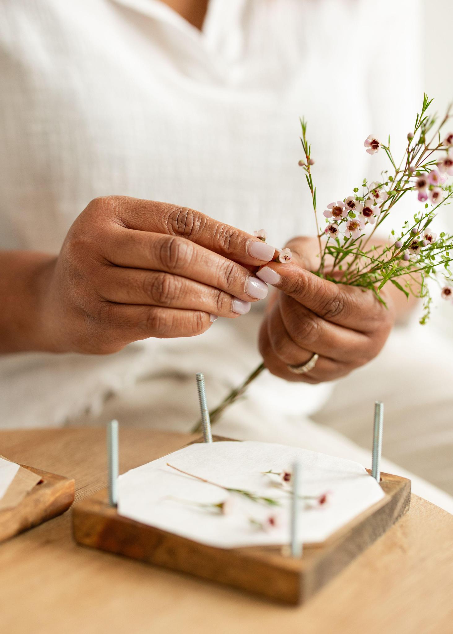Natural Wood Flower Press