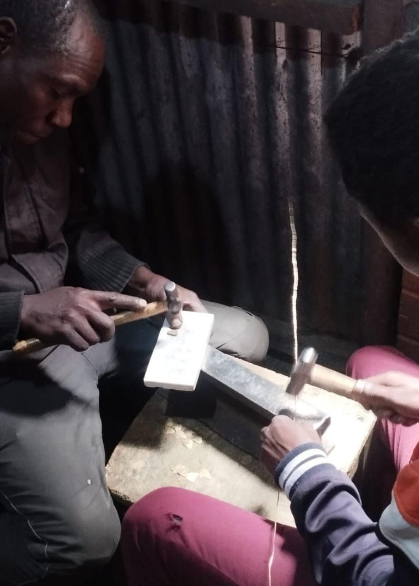 Oval Link Bracelet | Silver or Gold - Mercy House Global