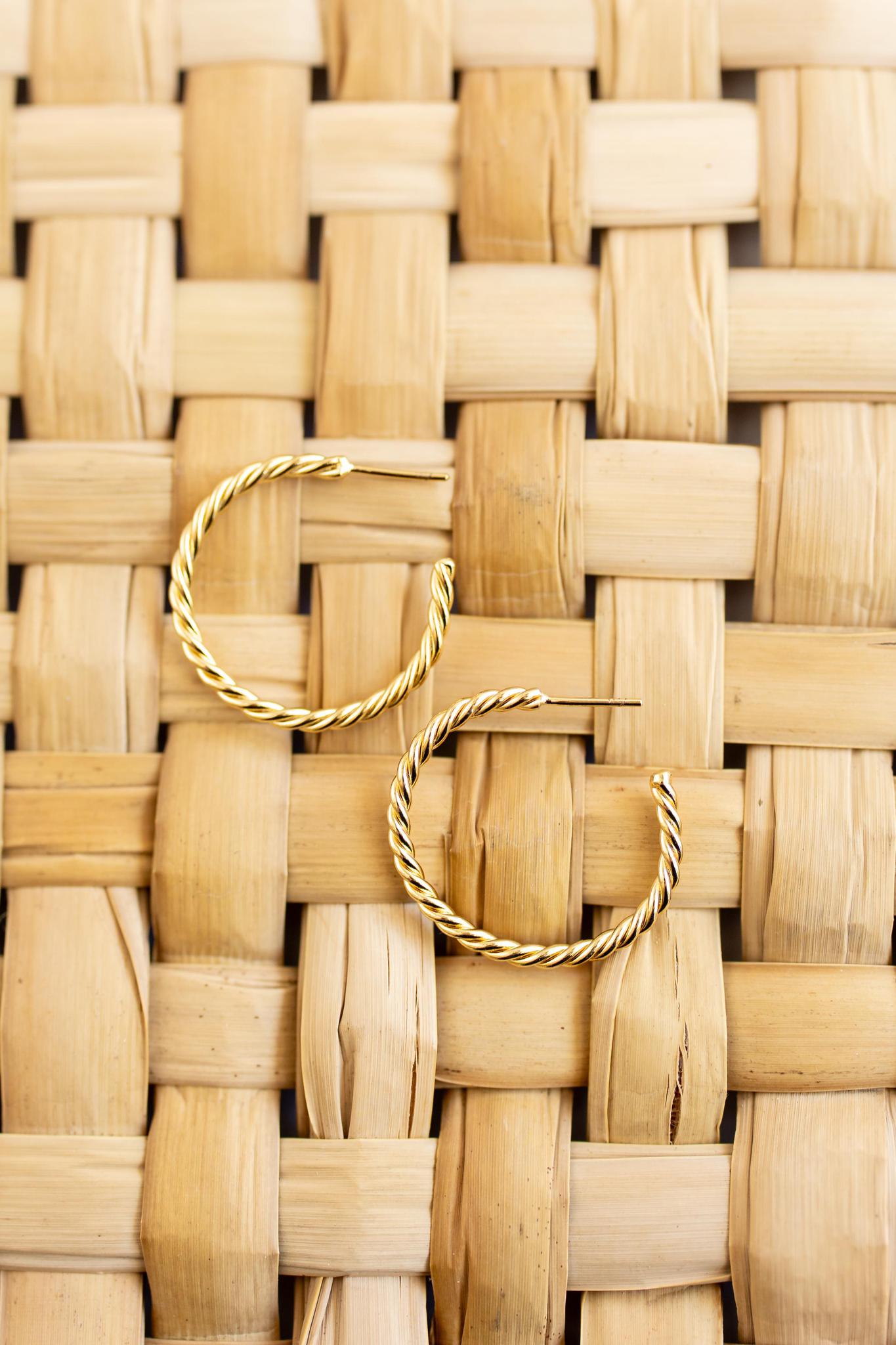 Medium Twisted Hoop Earrings | Gold