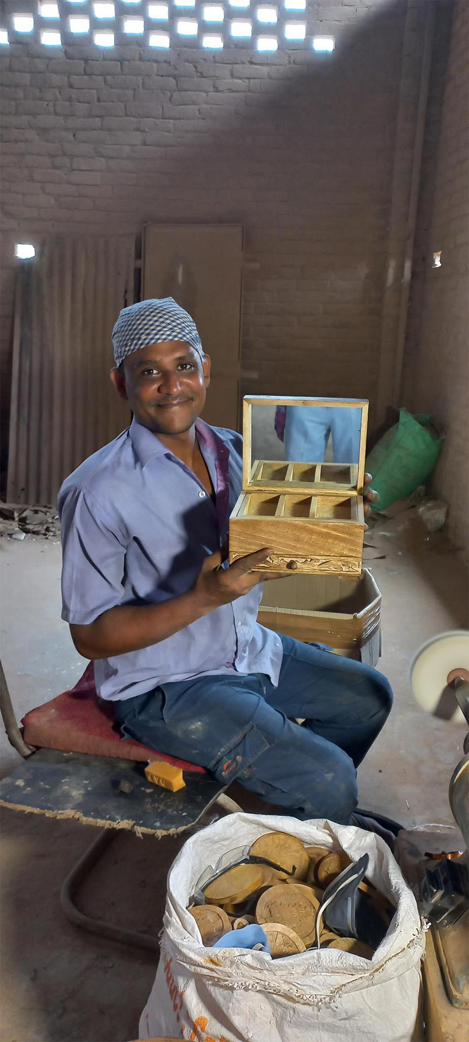 Hand-carved Mango Wood Jewelry Box