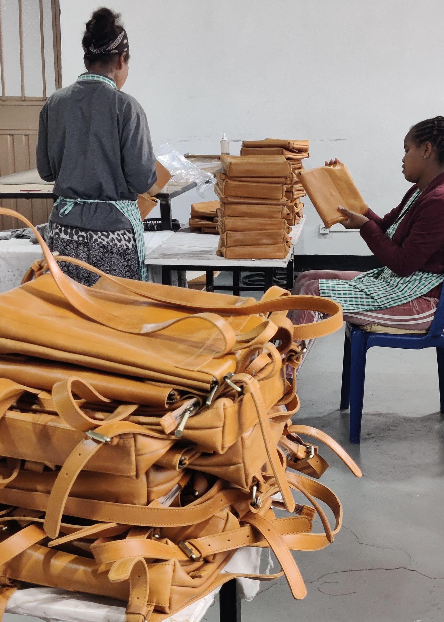 Curved Leather Wallet - Mercy House Global