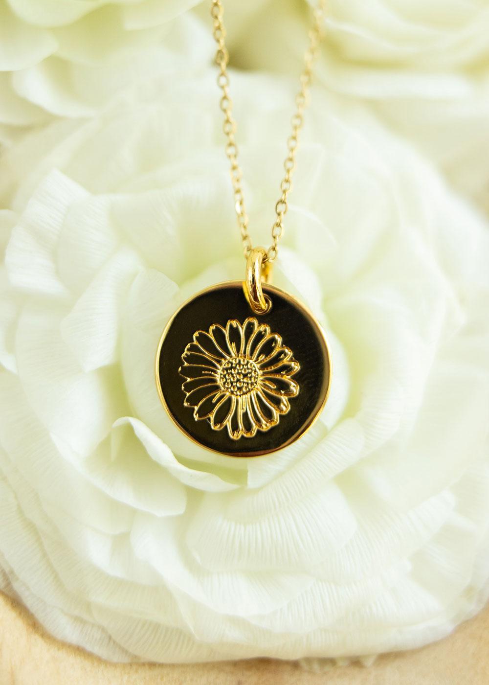 Birth Flower Necklace | Gold