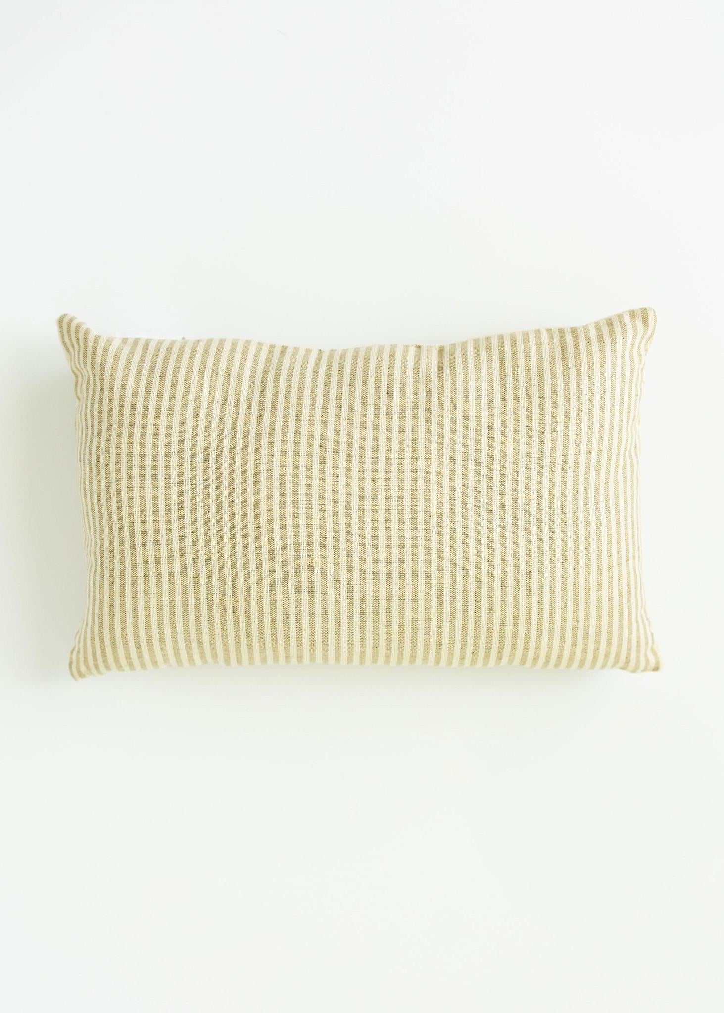 Throw Pillow | Gather and Be Grateful