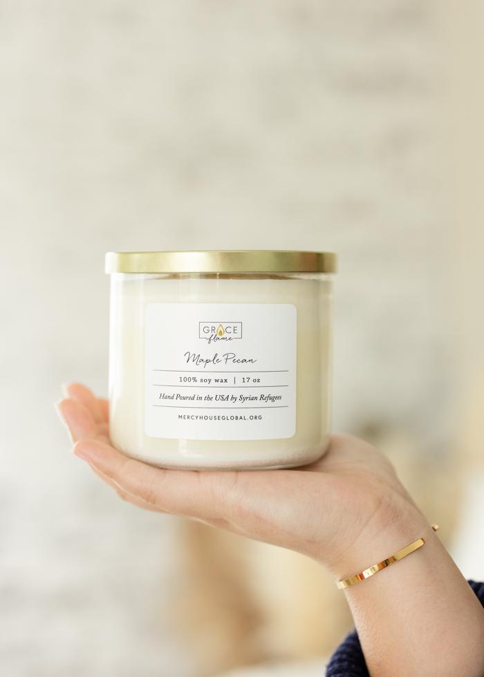 Maple Pecan Candle | 17 oz Grace Flame