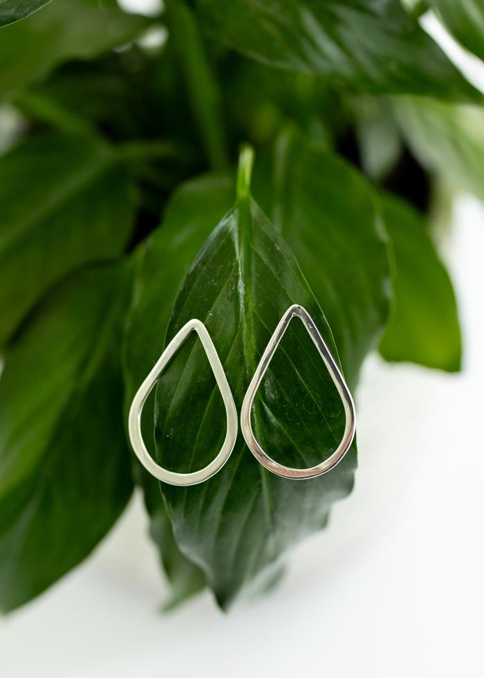 Teardrop Stud Earrings | Silver