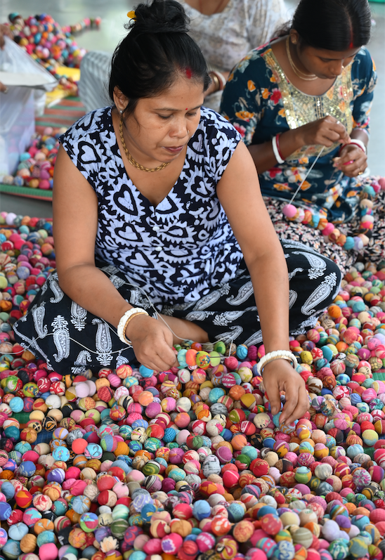 Sari Mixed Bead Garland - Mercy House Global